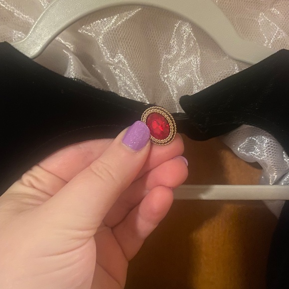 Plus Dolls Kill 3x Evil Queen Halloween Costume - Picture 3 of 6